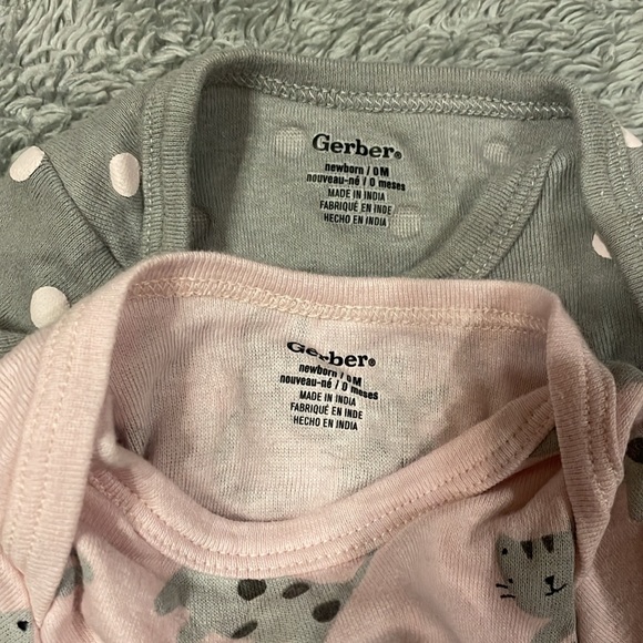 Baby girl Newborn bundle - Picture 9 of 9